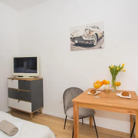 Eva Apartment