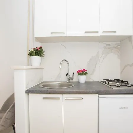 Eva Apartment *